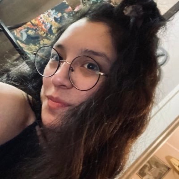 angela_m99